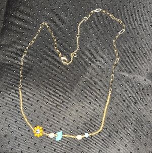 Dainty Trade Bead Necklace Daisy and Pearl Details Gold Link 20"